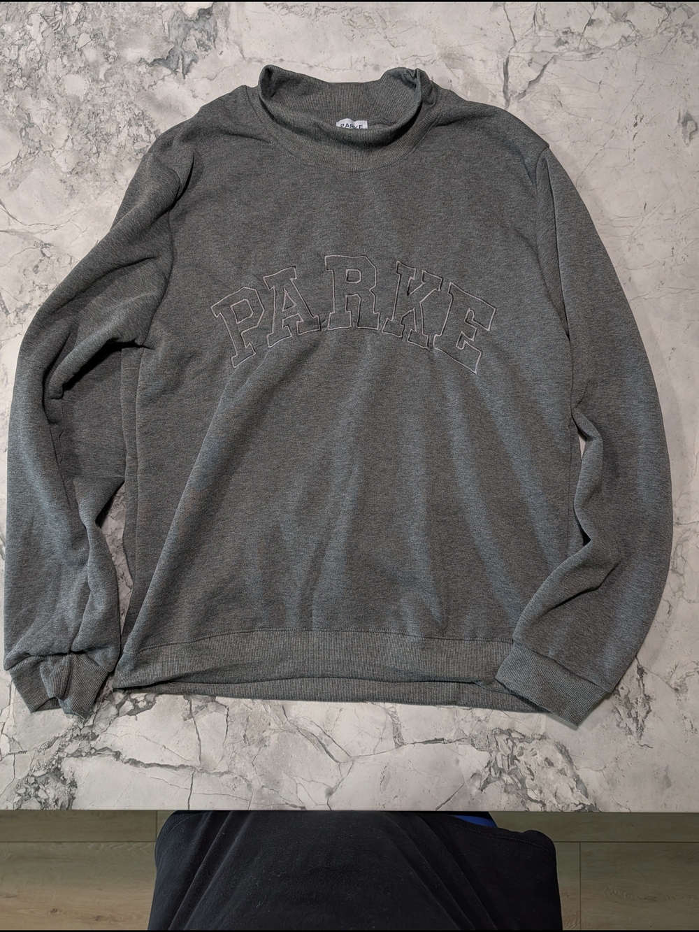 Nwot Parke Grey Crewneck